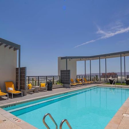 Detailed 2Bd, Highrise Dt, Pool, Gym, Parking, Sleeps 8 Lägenhet Phoenix Exteriör bild