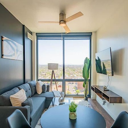 Detailed 2Bd, Highrise Dt, Pool, Gym, Parking, Sleeps 8 Lägenhet Phoenix Exteriör bild