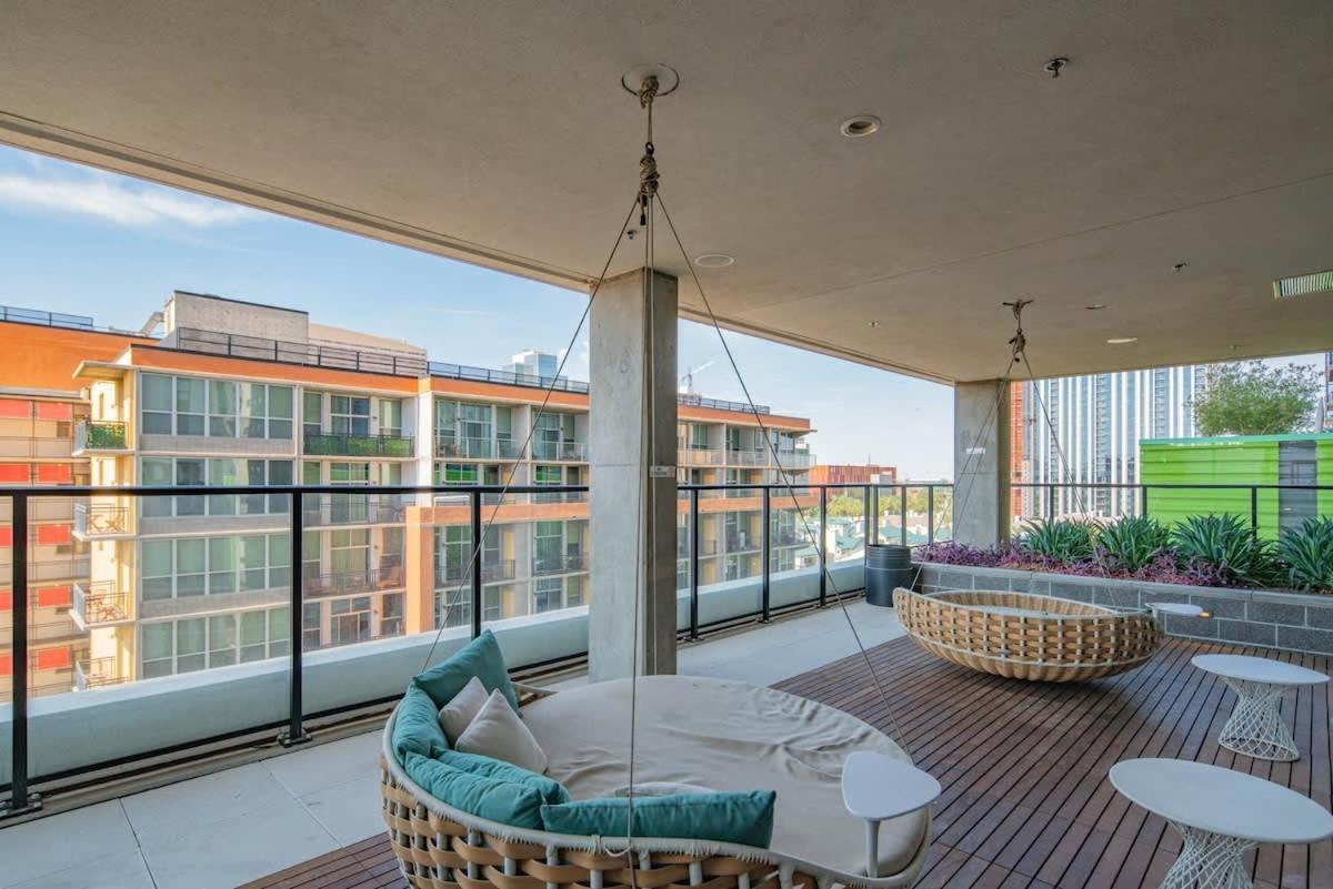 Detailed 2Bd, Highrise Dt, Pool, Gym, Parking, Sleeps 8 Lägenhet Phoenix Exteriör bild