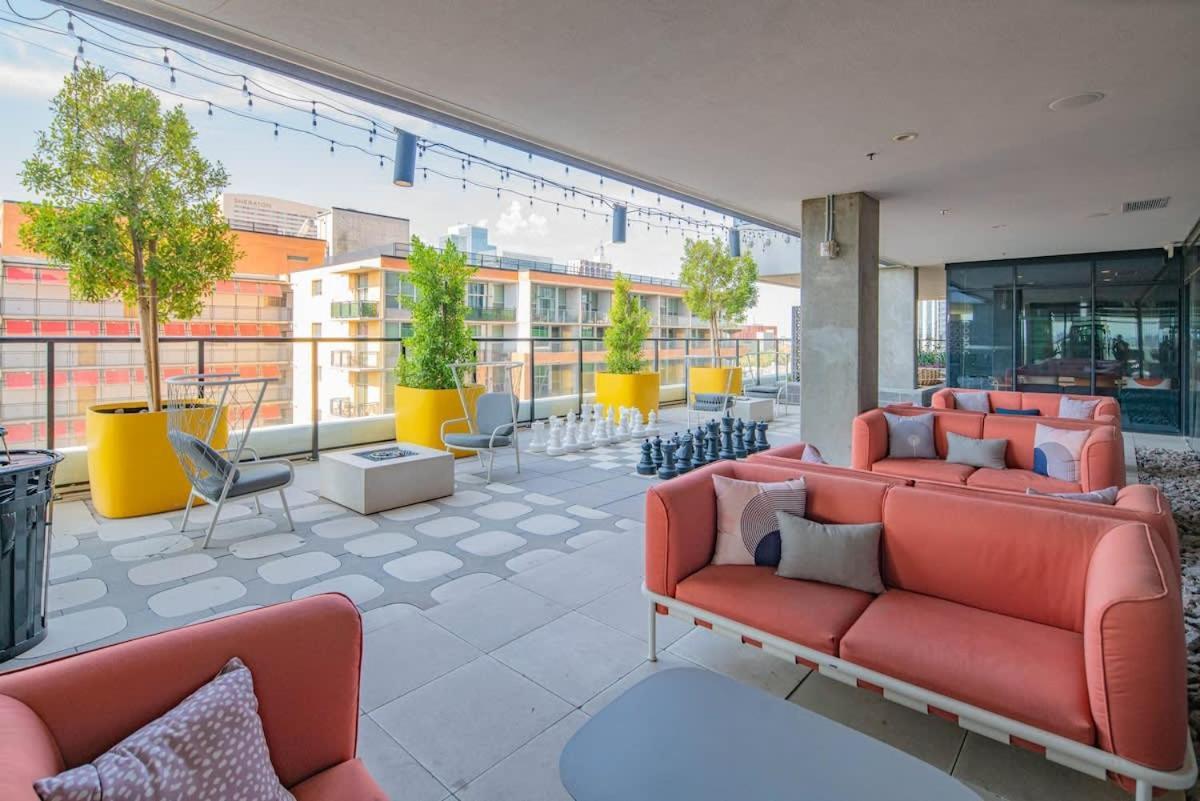 Detailed 2Bd, Highrise Dt, Pool, Gym, Parking, Sleeps 8 Lägenhet Phoenix Exteriör bild